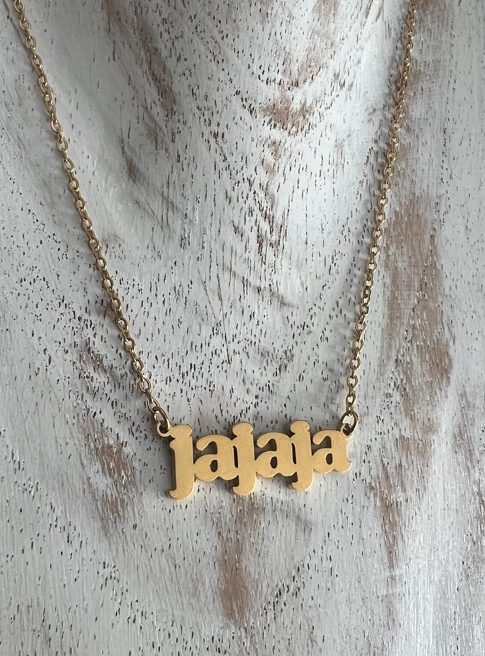 JaJaJa necklace